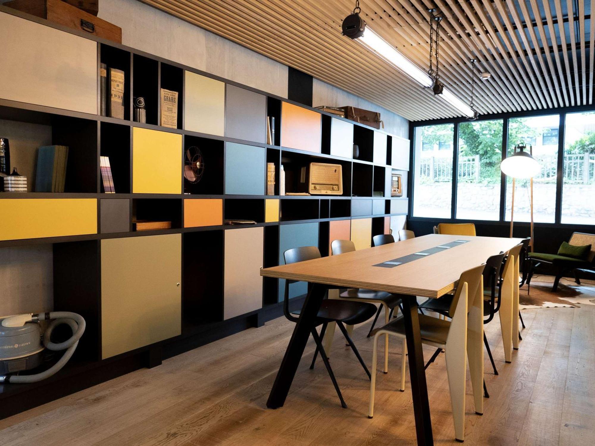 Готель Ibis Styles Dreux Centre Gare Екстер'єр фото