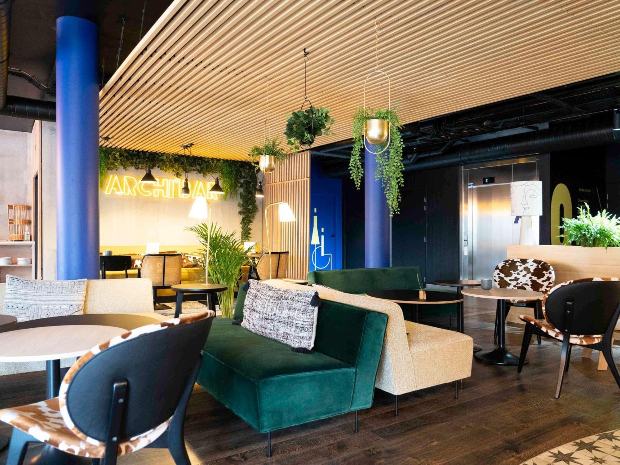 Готель Ibis Styles Dreux Centre Gare Екстер'єр фото